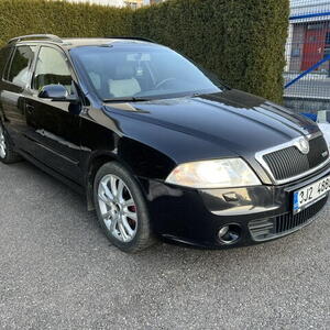 Škoda Octavia kombi 2.generace 2,0 TDI 125 kW manuál