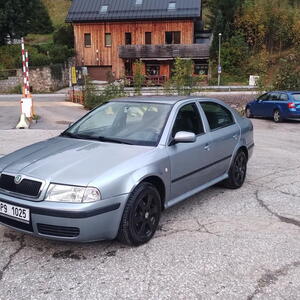 Škoda Octavia liftback 2004, 1.generace, 1.6 MPI 75kw, liftback, facelift manuál