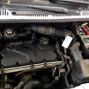 Volkswagen Caddy limuzína 1.9Tdi 77kw manuál