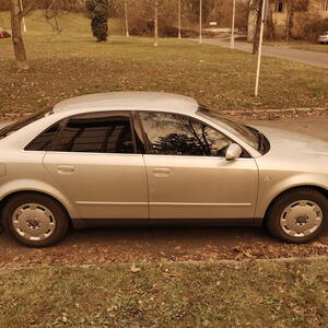 Audi A4 sedan B6 1.8t 110kW manuál