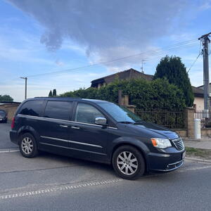 Chrysler Town & Country MPV 3,6 LPG Limited DVD 2012 211kW automat