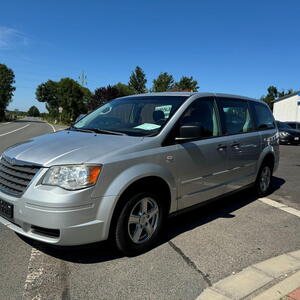 Chrysler Grand Voyager MPV RT 3.8 V6 EU 2009 142kW automat
