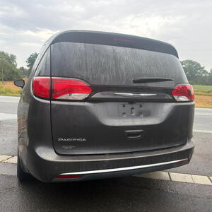 Chrysler Pacifica MPV 3,6 Pentastar 8 míst 2017 212kW automat