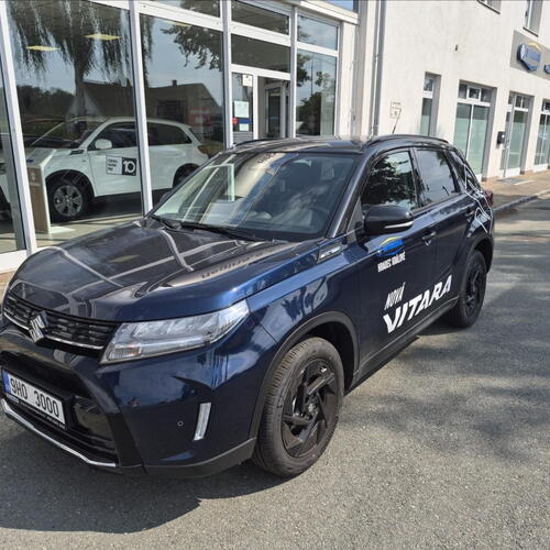 Suzuki Vitara 1,4   MT, Black Edition, 4x4 1 - na prodej