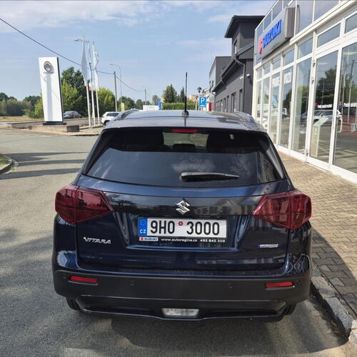 Suzuki Vitara 1,4   MT, Black Edition, 4x4 3 - na prodej
