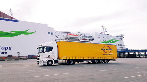 Řidič MKD s výhodami VKD | SCANIA | Každý den doma | Volné víkendy | CZ-AT-CZ