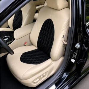 Autopotahy na míru TOYOTA CAMRY VI, XV70,  2017-2024, AUTHENTIC VELVET  CARO béžovo černé