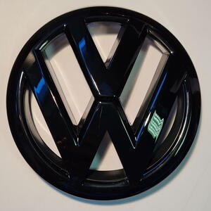 VW znak 135mm - black MK6