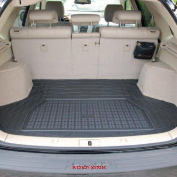 Gumárny Zubří Gumový koberec do kufru Fiat 500