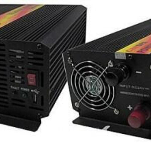 Měnič napětí z 24/230V + USB 2000W