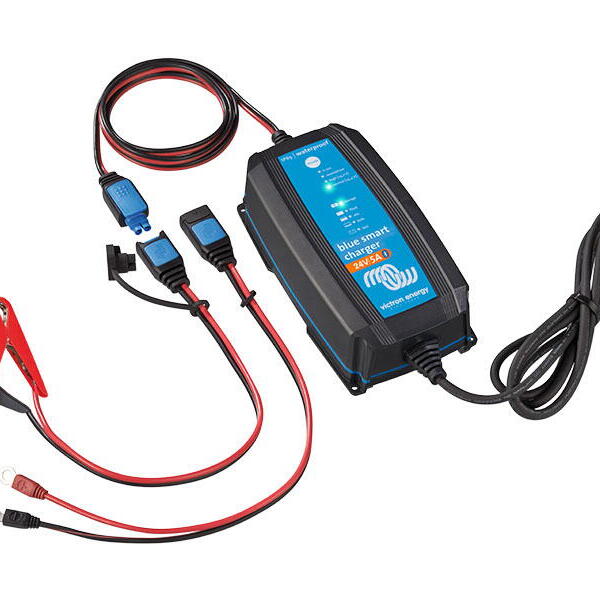 Victron Energy Blue Smart IP65 24V 5A