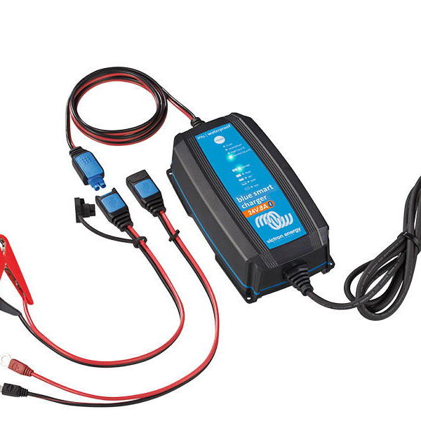 Victron Energy BlueSmart 24V/8A IP65